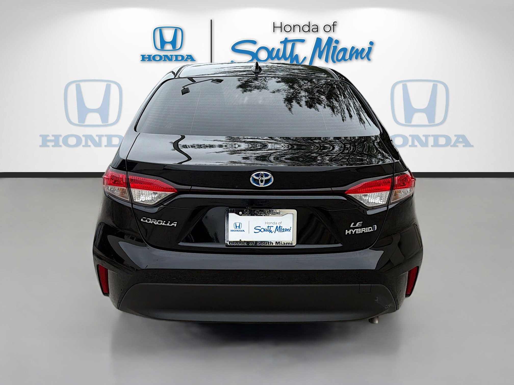 Used 2024 Toyota Corolla LE image 6