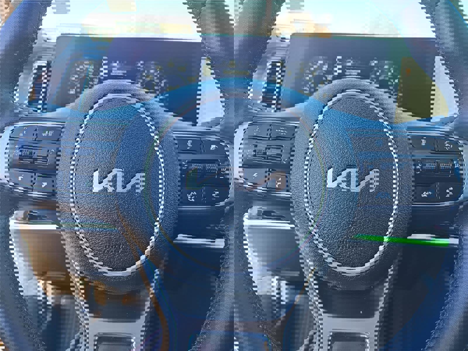 Used 2023 Kia Sportage SX image 24