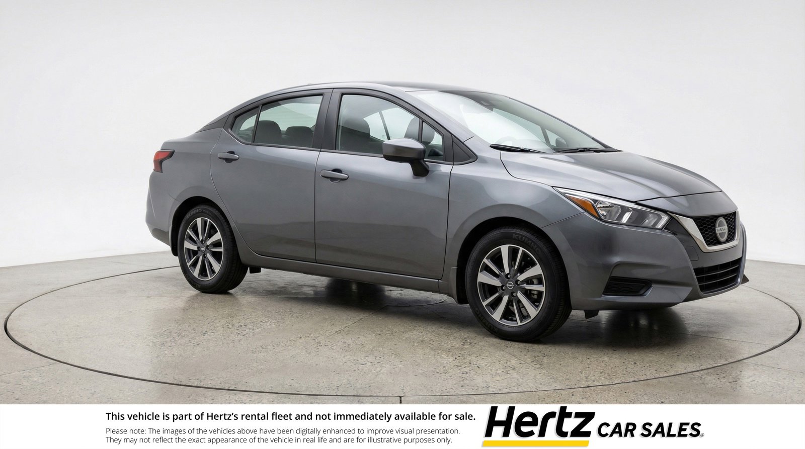 Used 2025 Nissan Versa SV image 1