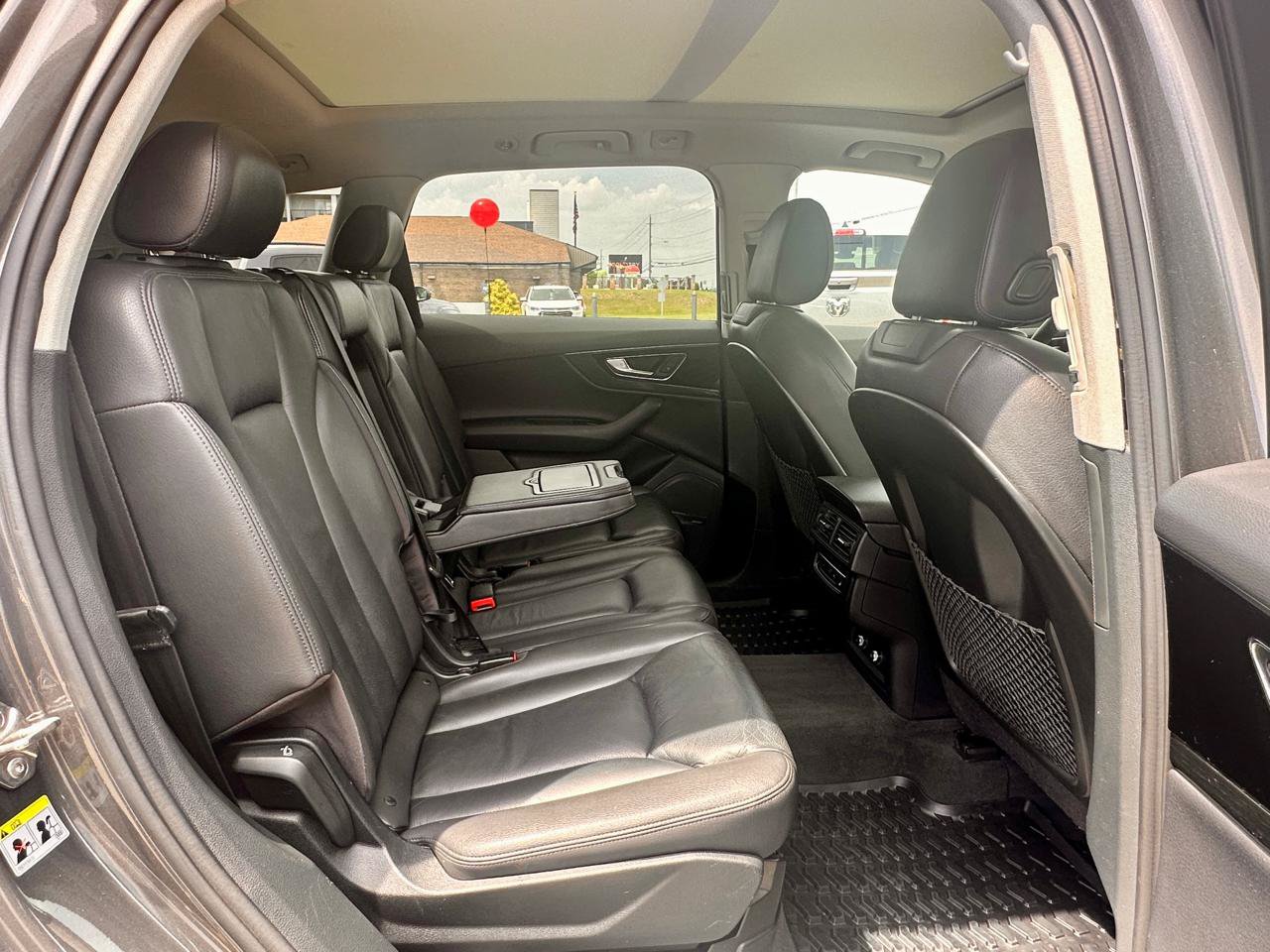Used 2018 Audi Q7 3.0T Premium Plus w/ Premium Plus Package AWD/4WD image 16