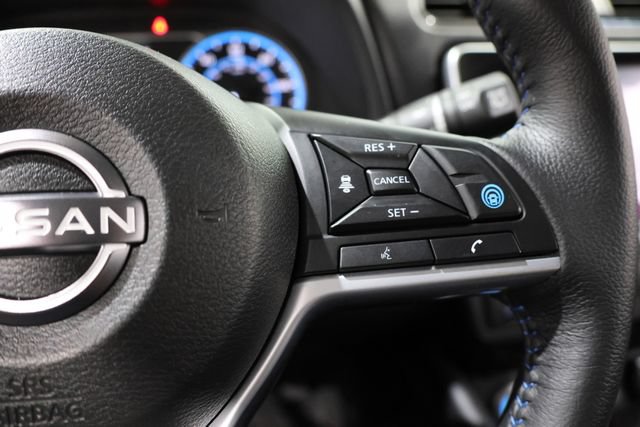 Certified 2025 Nissan Leaf SV Plus FWD image 19