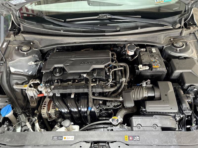 Used 2024 Hyundai Elantra SEL FWD image 21
