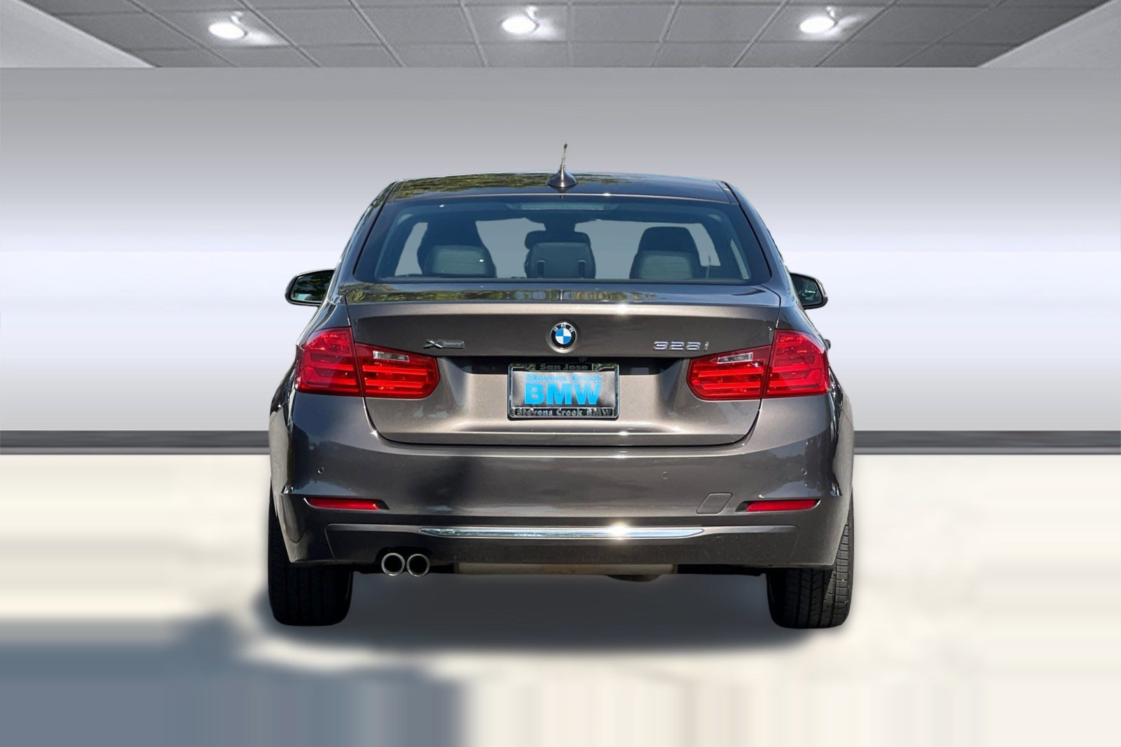 Used 2015 BMW 328i xDrive Sedan AWD/4WD image 9