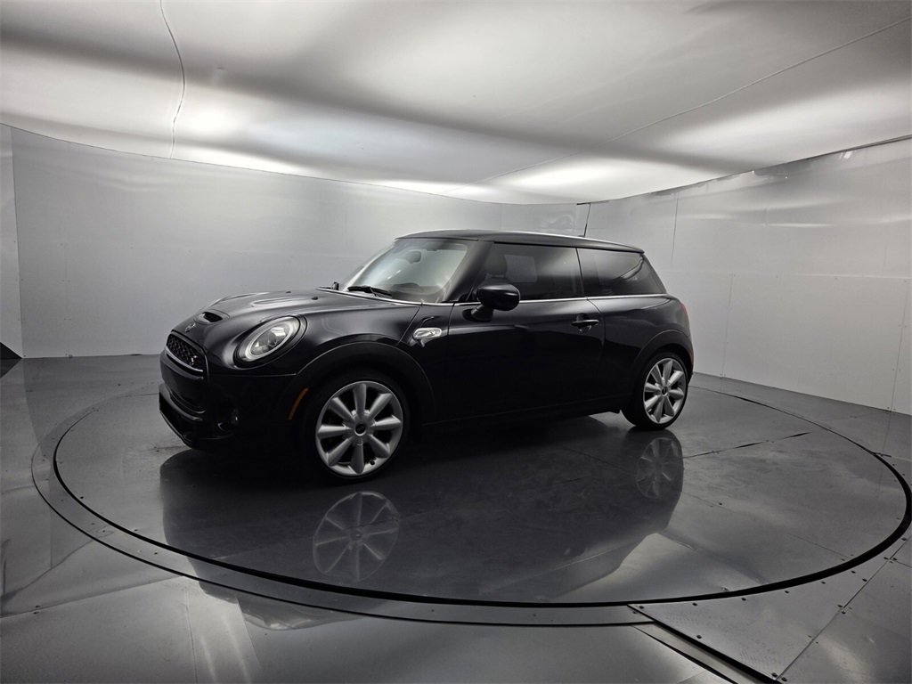 Used 2021 MINI Cooper S image 6