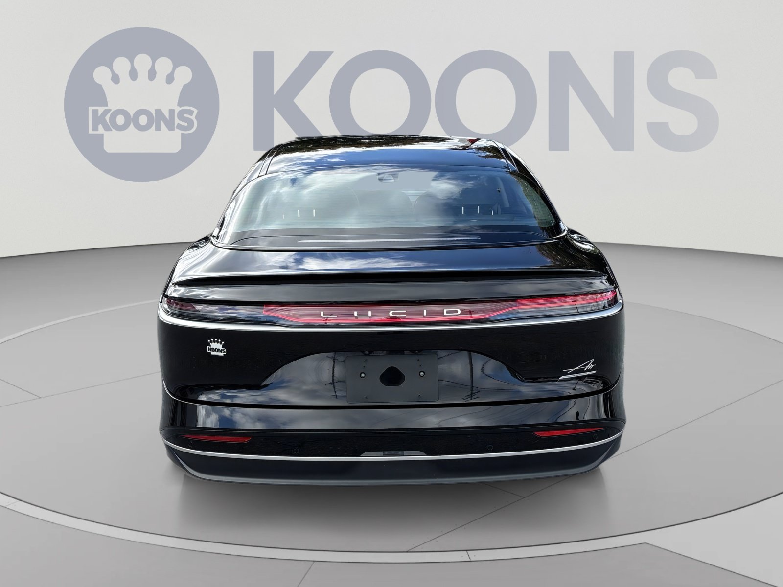 Used 2025 Lucid Air Touring AWD/4WD image 5