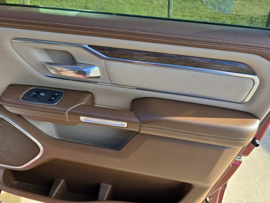 Used 2020 RAM 1500 Laramie image 14