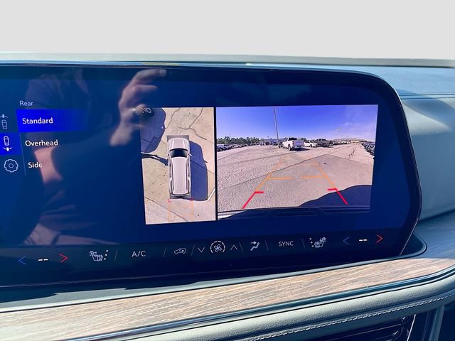 New 2026 Chevrolet Suburban Z71 w/ Comfort Package image 14