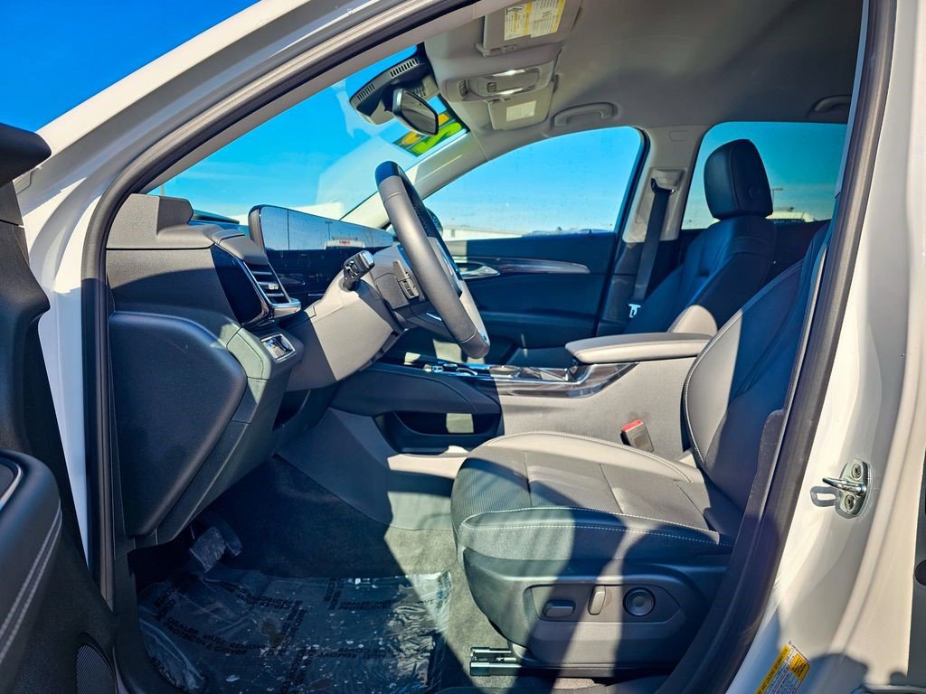 Certified 2025 Buick Envision Preferred image 7