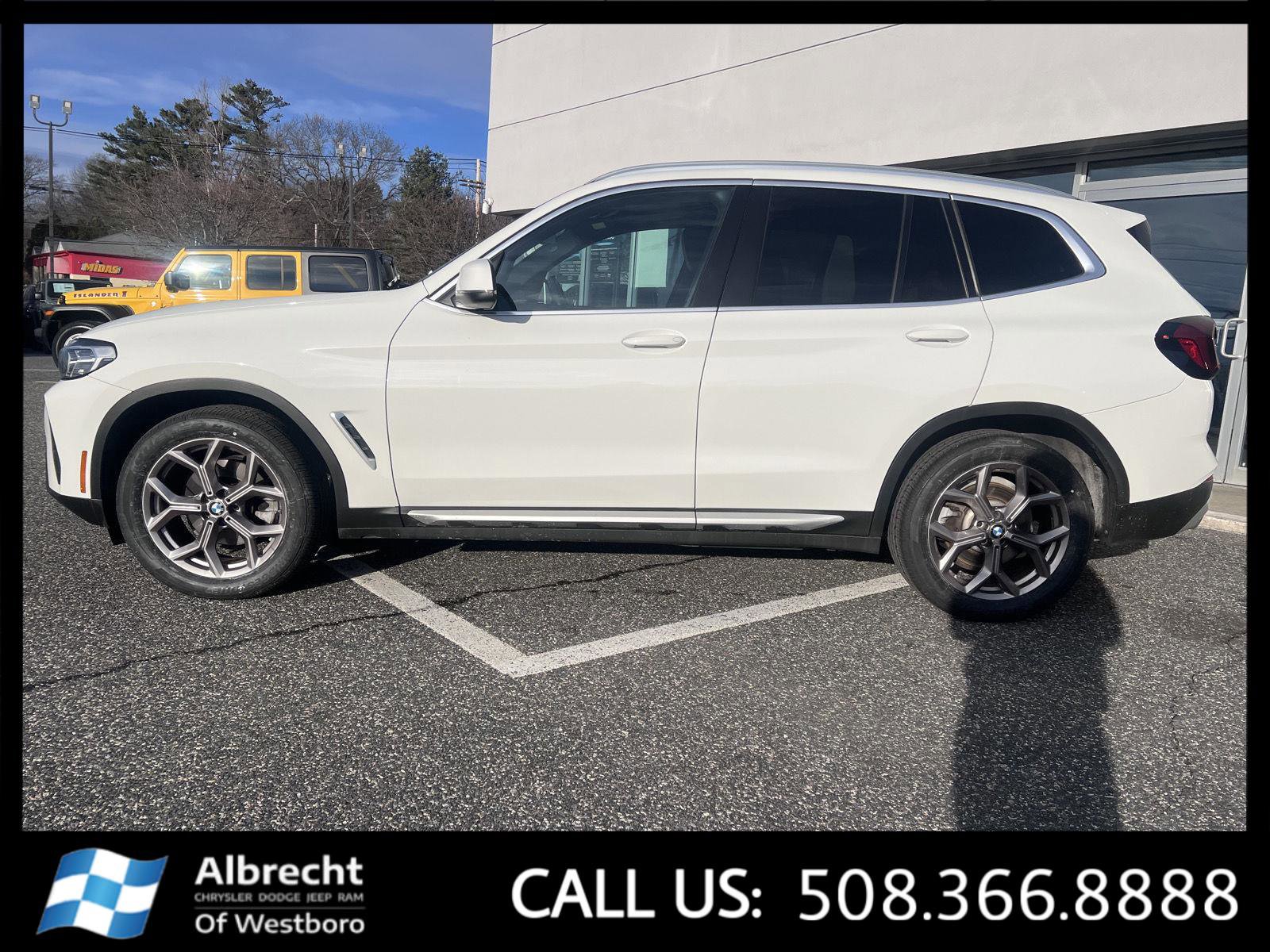 Used 2022 BMW X3 xDrive30i w/ Convenience Package image 2