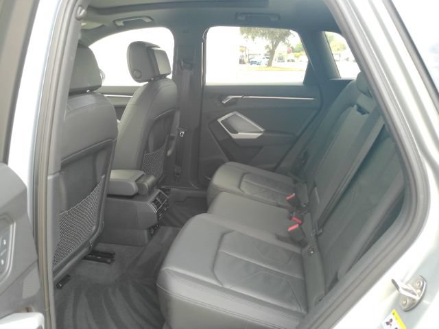 Used 2022 Audi Q3 2.0T Premium AWD/4WD image 17