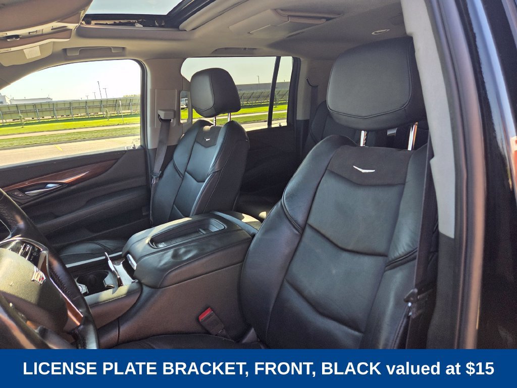 Used 2015 Cadillac Escalade ESV Luxury AWD/4WD image 6
