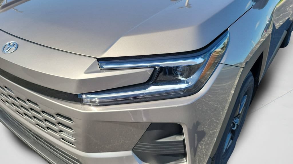 New 2026 Toyota RAV4 LE FWD image 22