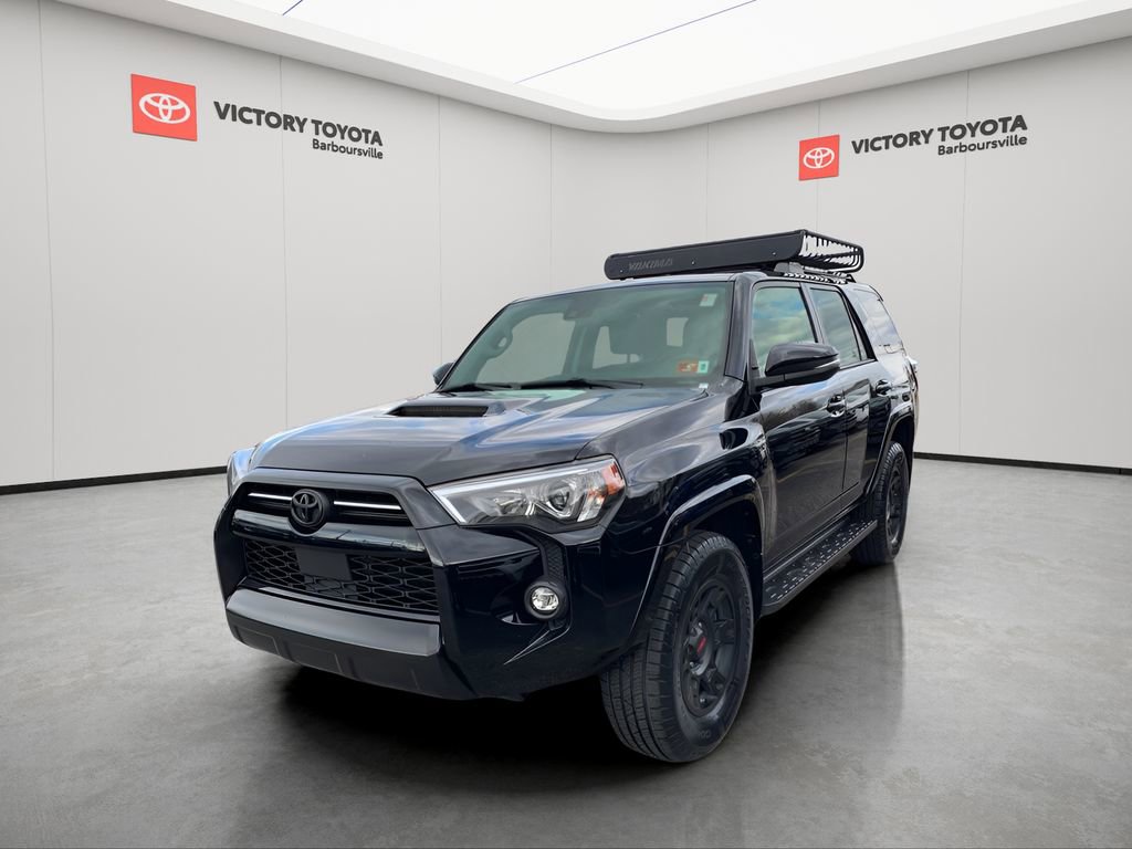 Used 2021 Toyota 4Runner Venture w/ Moonroof Package image 7
