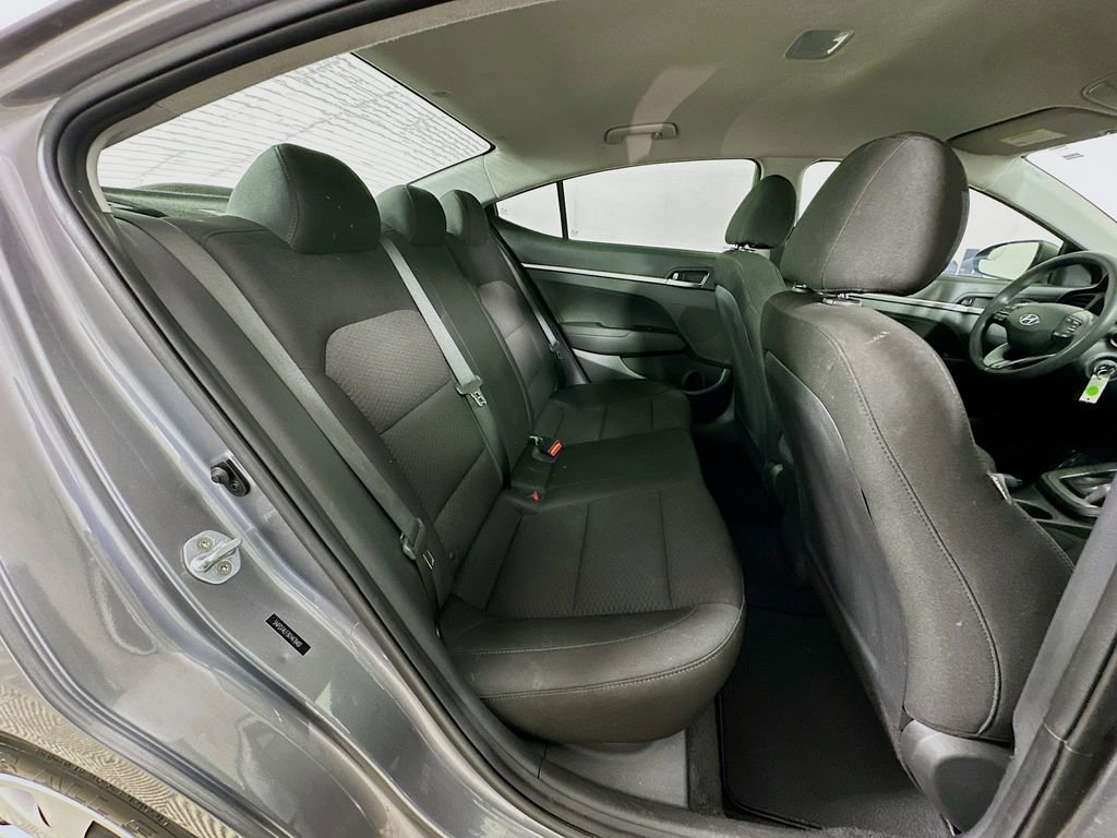 Used 2019 Hyundai Elantra SE w/ Cargo Package FWD image 29