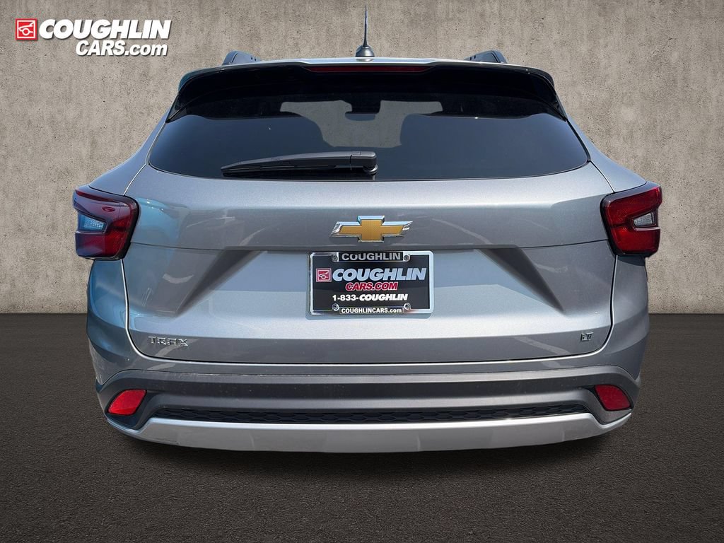 New 2026 Chevrolet Trax LT FWD image 6