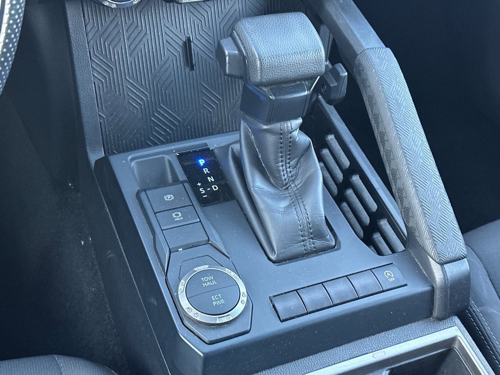 Used 2024 Toyota Tacoma SR5 image 19