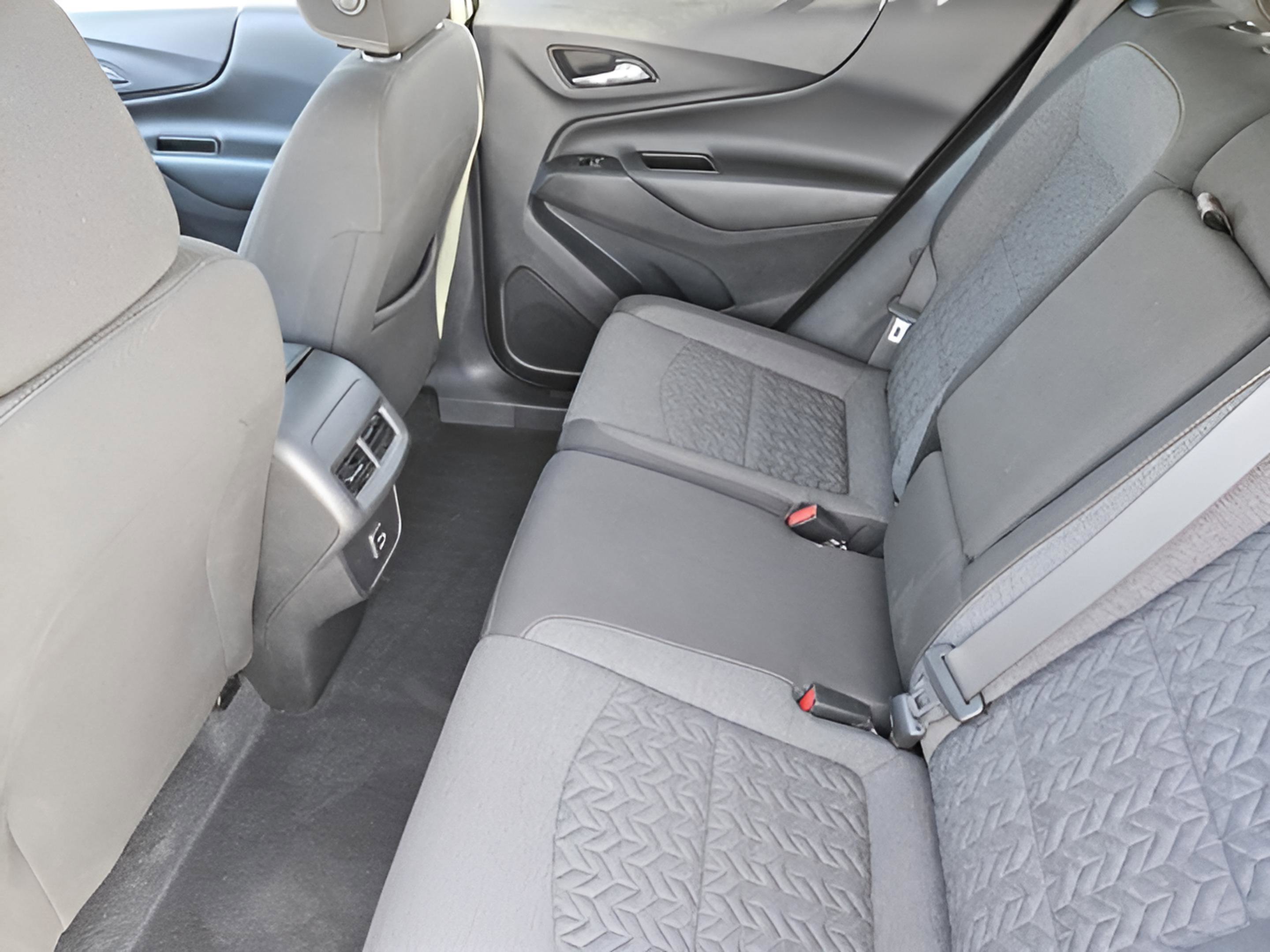 Used 2022 Chevrolet Equinox LT image 31