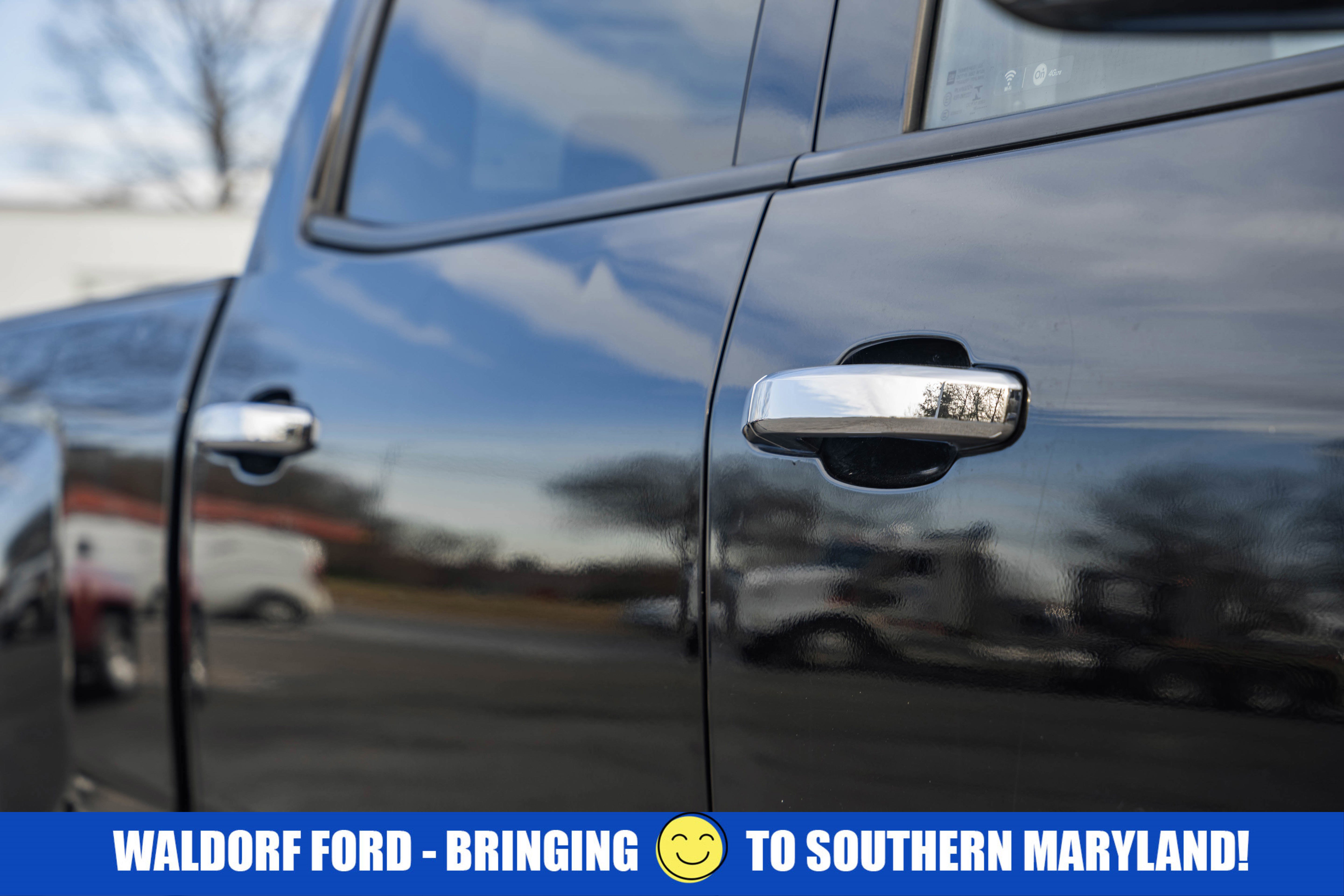 Used 2016 Chevrolet Silverado 2500 LT w/ Custom Sport Edition image 19