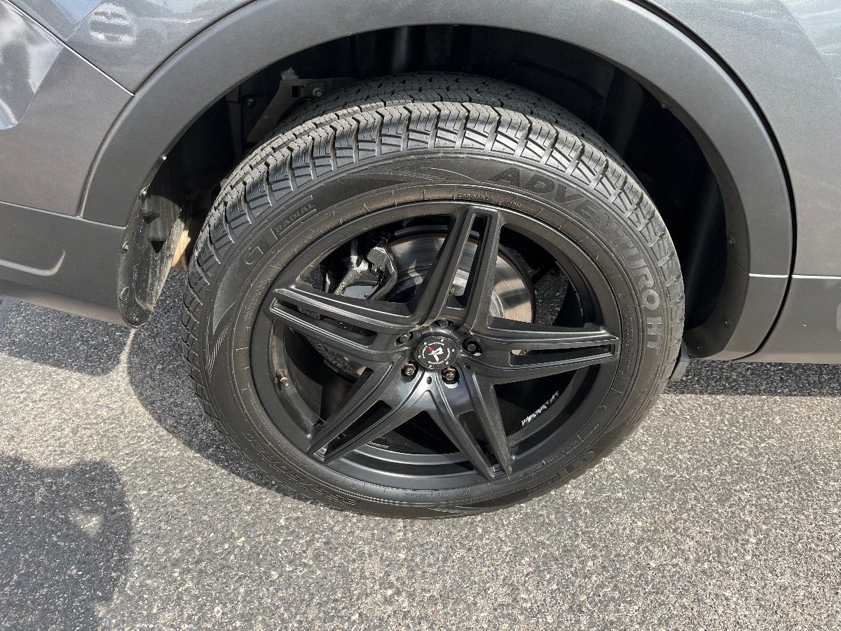 Used 2019 Ford Explorer XLT FWD image 44