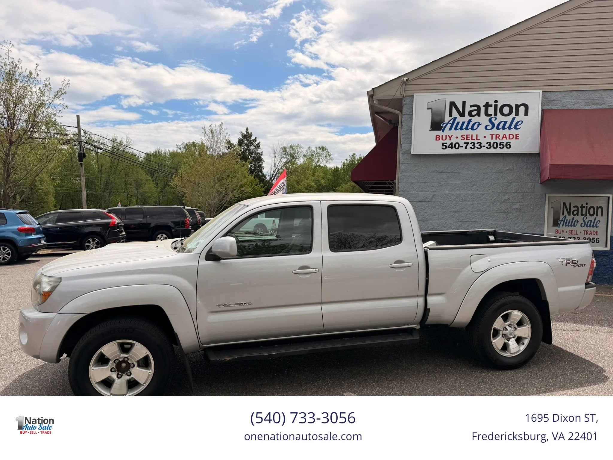 Used 2011 Toyota Tacoma PreRunner w/ TRD Sport Pkg RWD image 3