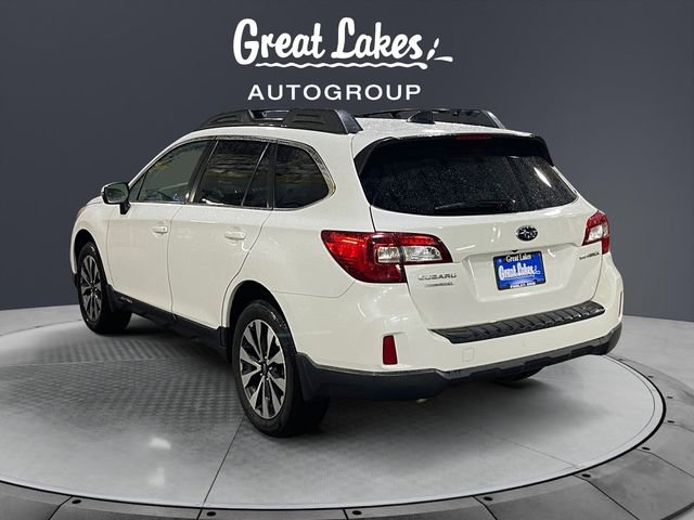 Used 2016 Subaru Outback 2.5i Limited AWD/4WD image 3