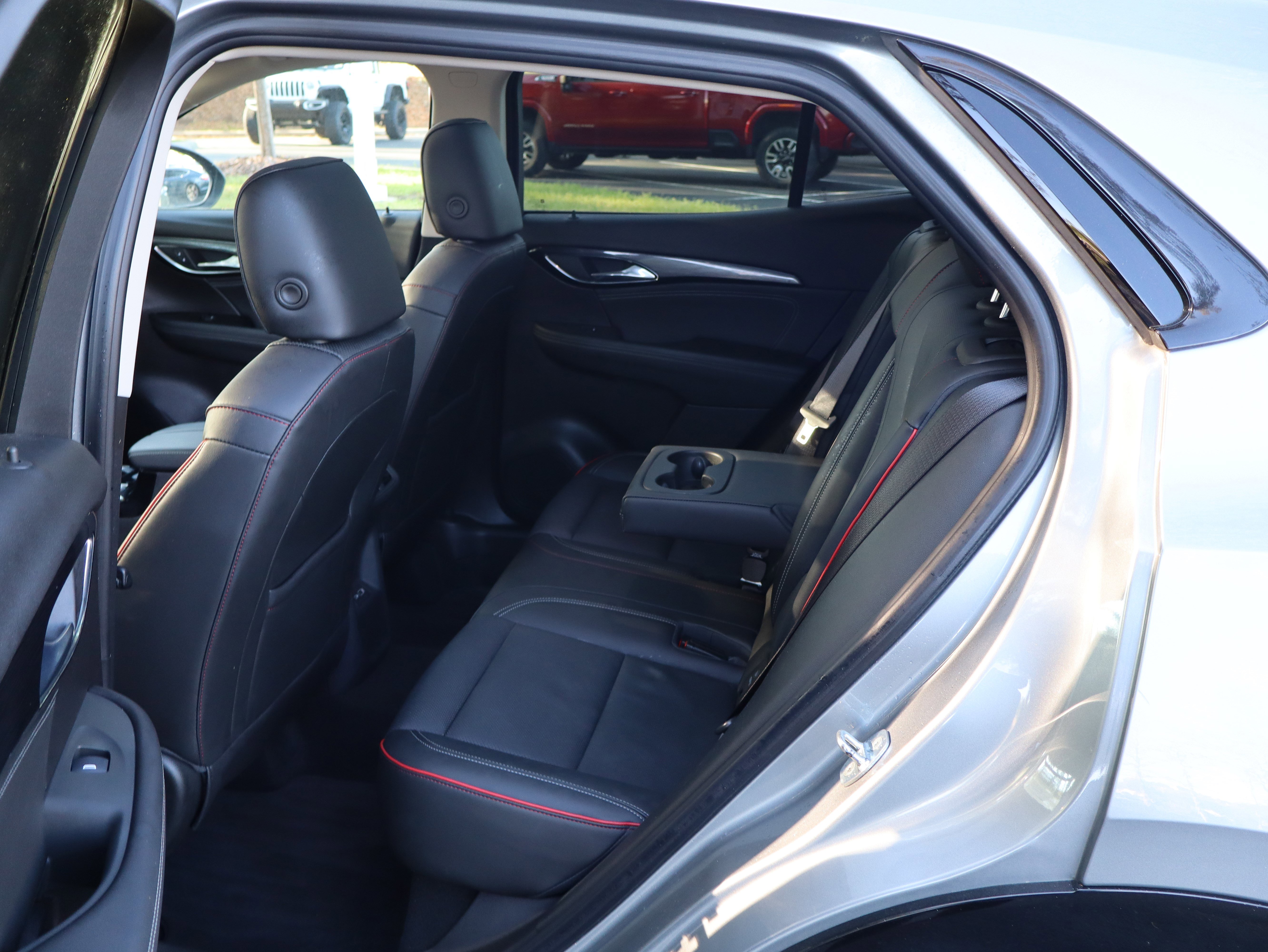 Used 2023 Buick Envision Essence w/ Sport Touring Package image 40