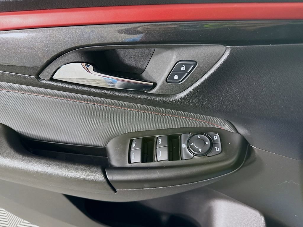 Used 2025 Chevrolet TrailBlazer RS AWD/4WD image 21