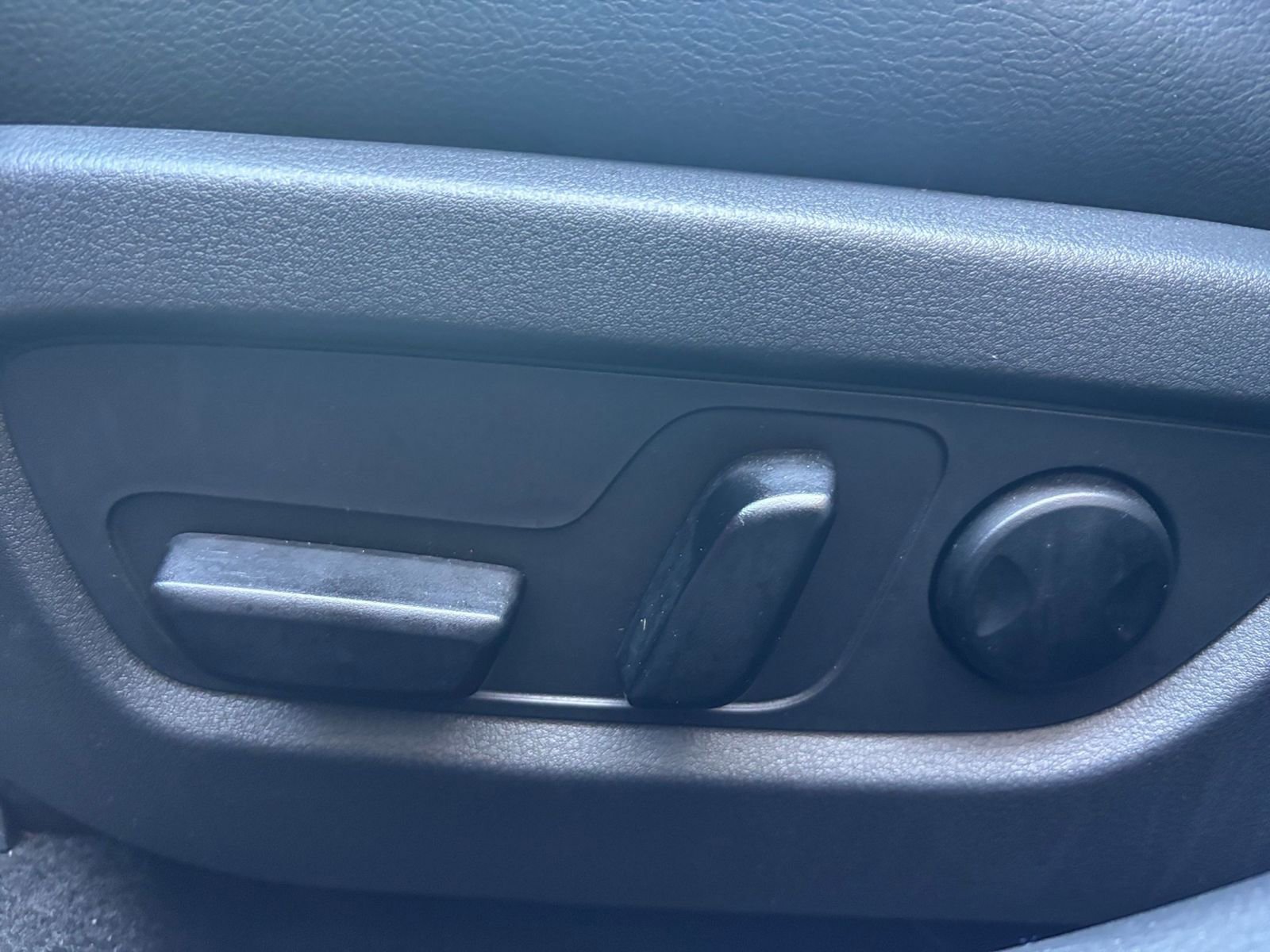 Used 2025 MAZDA CX-50 2.5 Hybrid w/ Premium Plus Pkg image 23