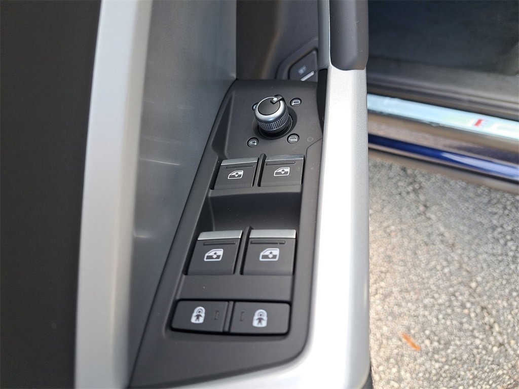 New 2025 Audi Q3 2.0T Premium image 22