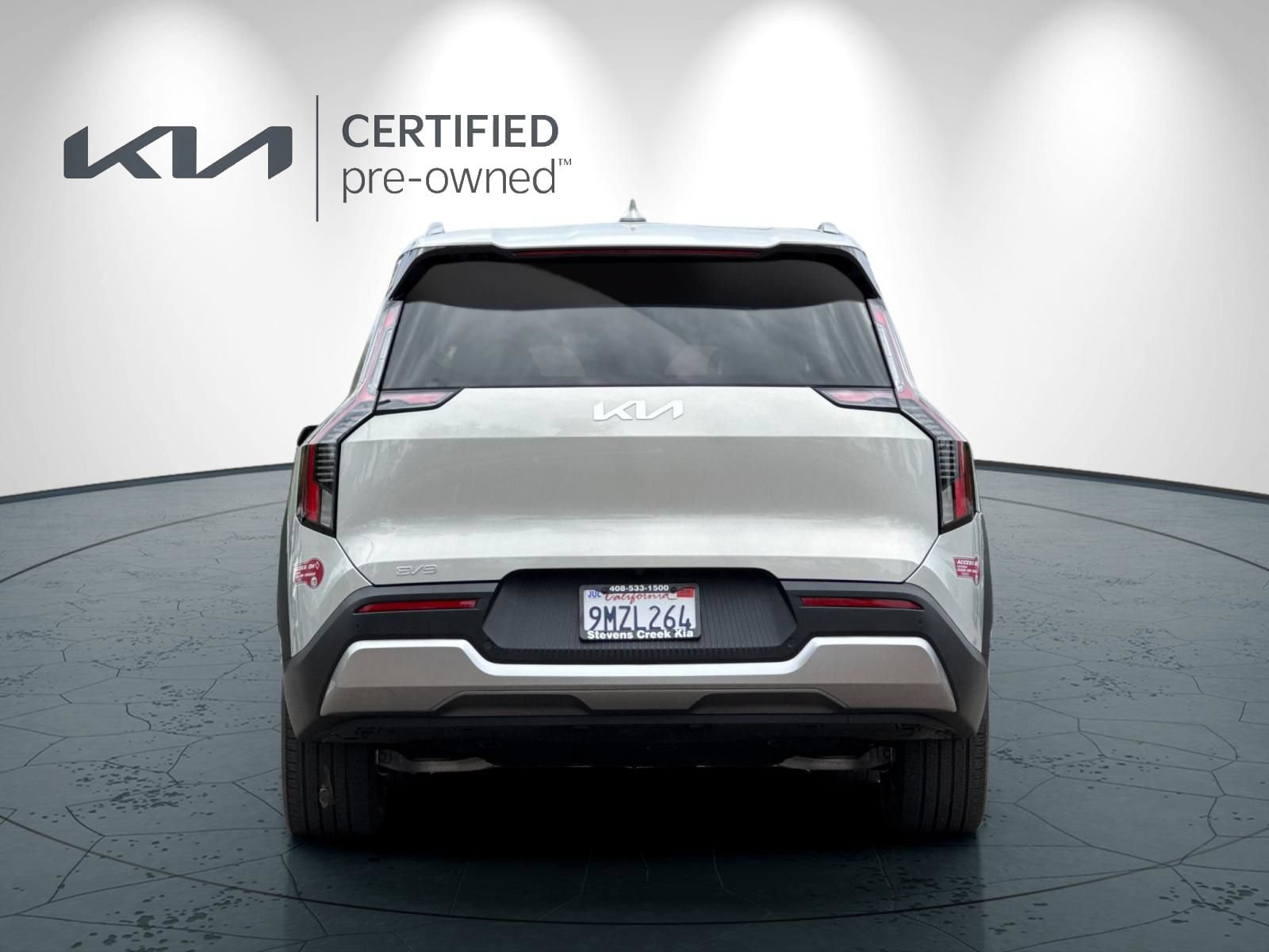 Certified 2024 Kia EV9 Wind AWD/4WD image 5