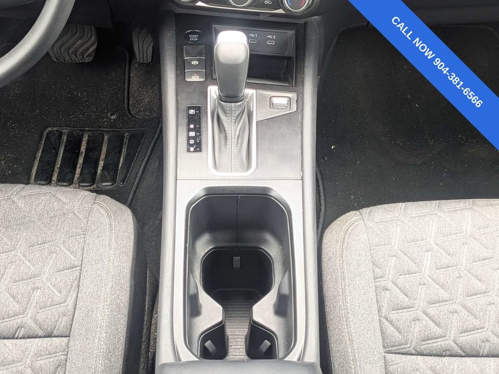 Used 2025 Nissan Kicks SV FWD image 19