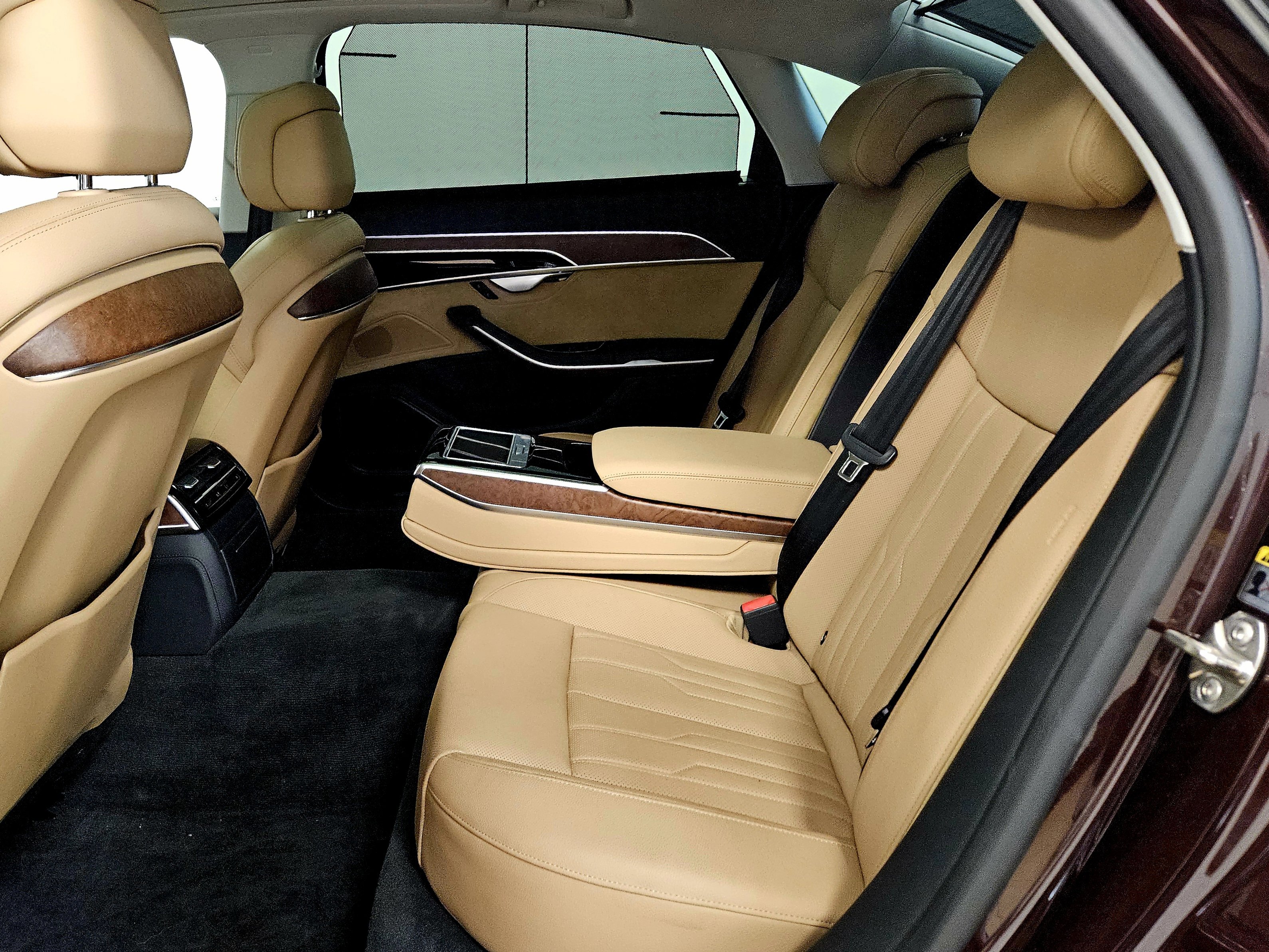 Used 2021 Audi A8 L 3.0T image 10