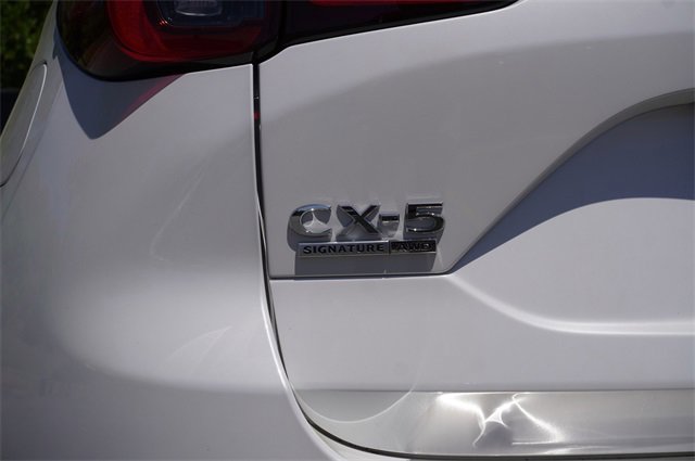 New 2025 MAZDA CX-5 Signature image 25