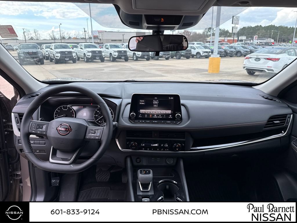 New 2026 Nissan Rogue SV image 25