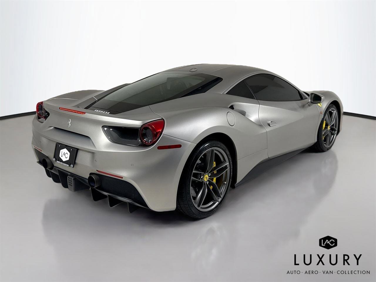 Used 2016 Ferrari 488 GTB RWD image 6
