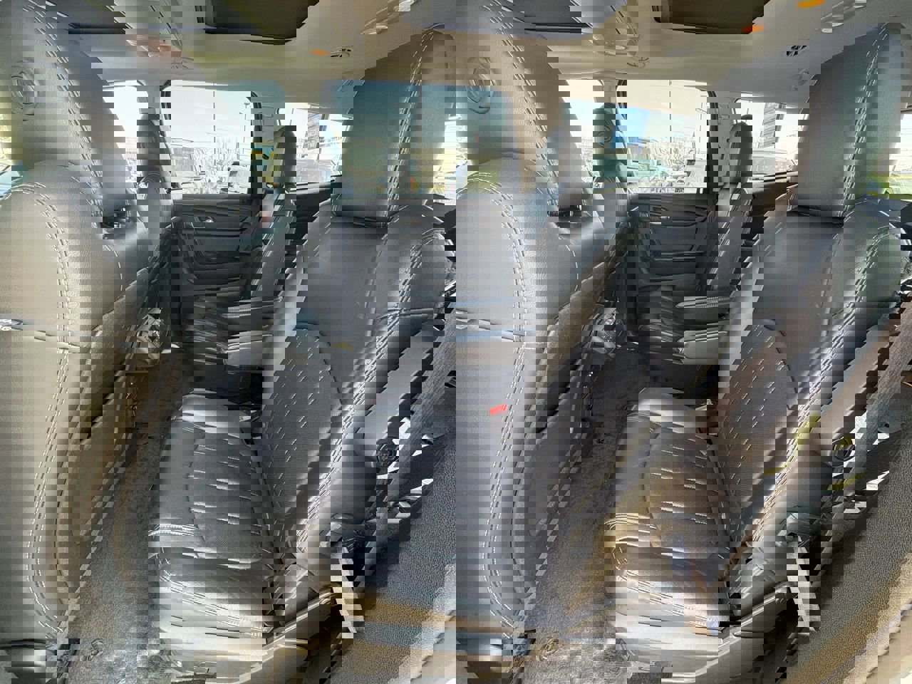 Used 2017 Chevrolet Traverse Premier image 22