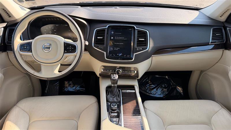 Used 2019 Volvo XC90 T6 Momentum w/ Protection Package Premier AWD/4WD image 17