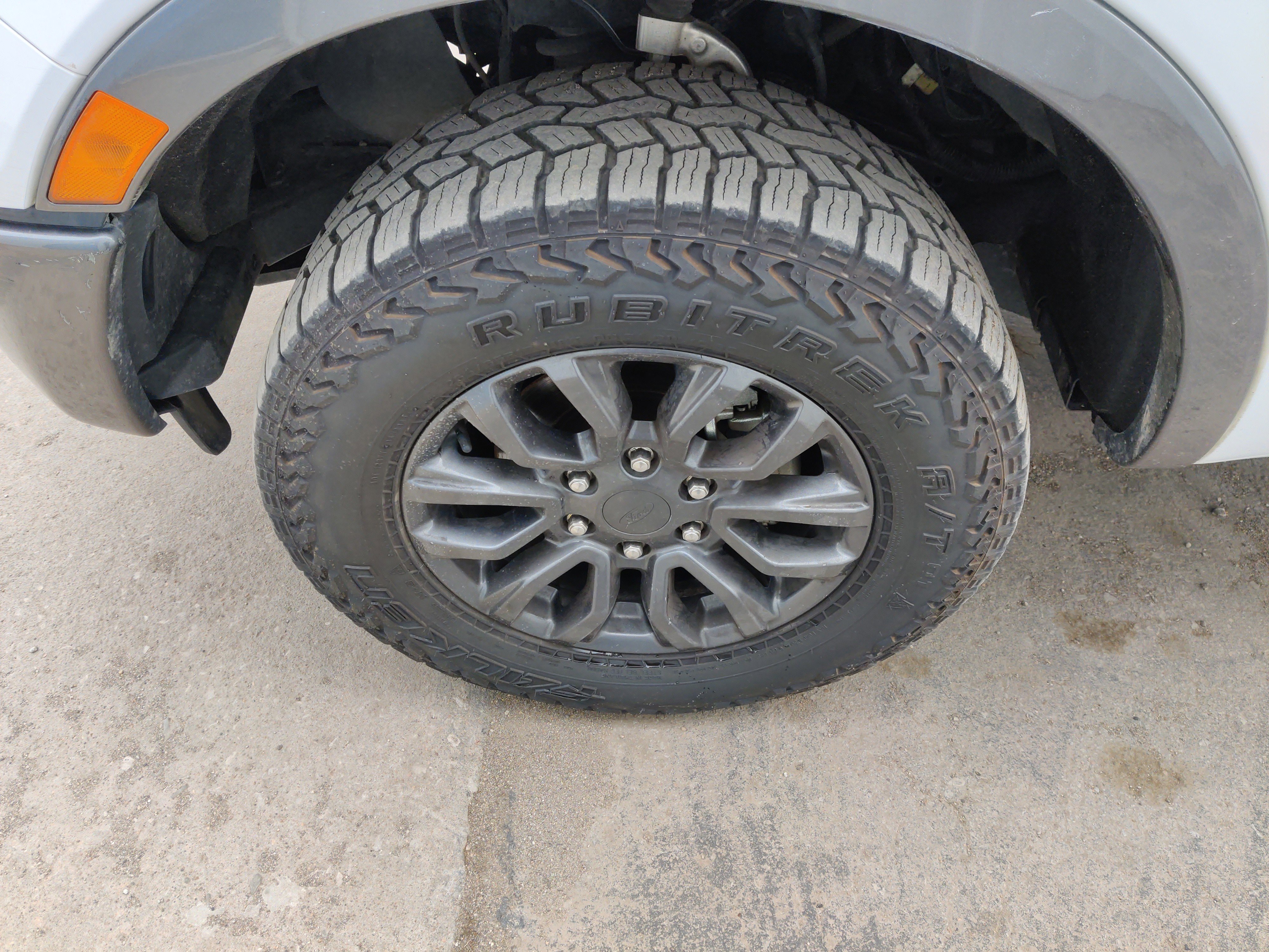 Used 2020 Ford Ranger XLT w/ Equipment Group 301A Mid image 9