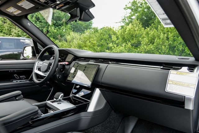 New 2026 Land Rover Range Rover SE AWD/4WD image 16