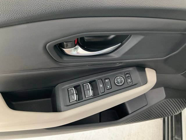Certified 2024 Honda Accord EX image 5