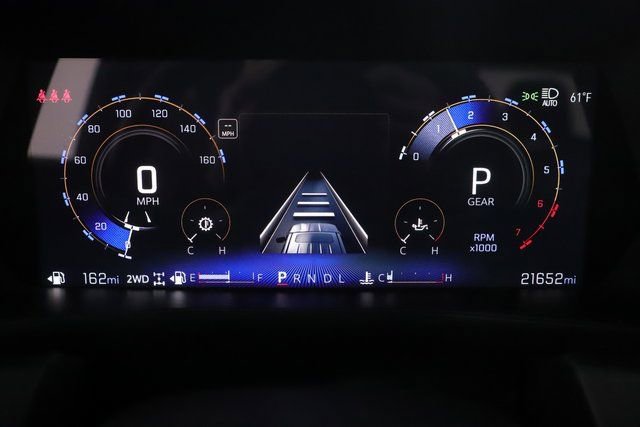 Used 2024 Chevrolet Colorado Trail Boss w/ Advanced Trailering Package image 19