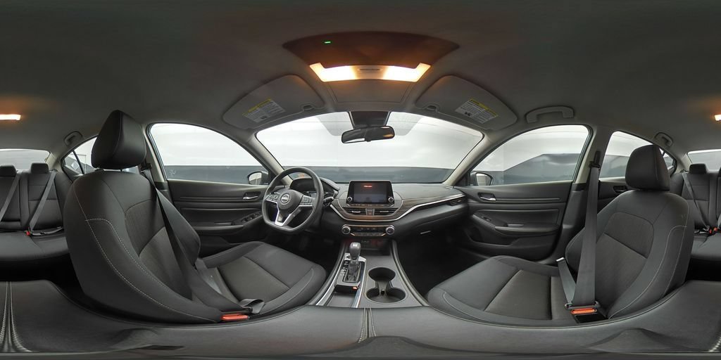 Used 2025 Nissan Altima 2.5 SV FWD image 17