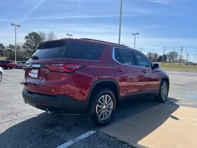 Used 2023 Chevrolet Traverse LT image 6