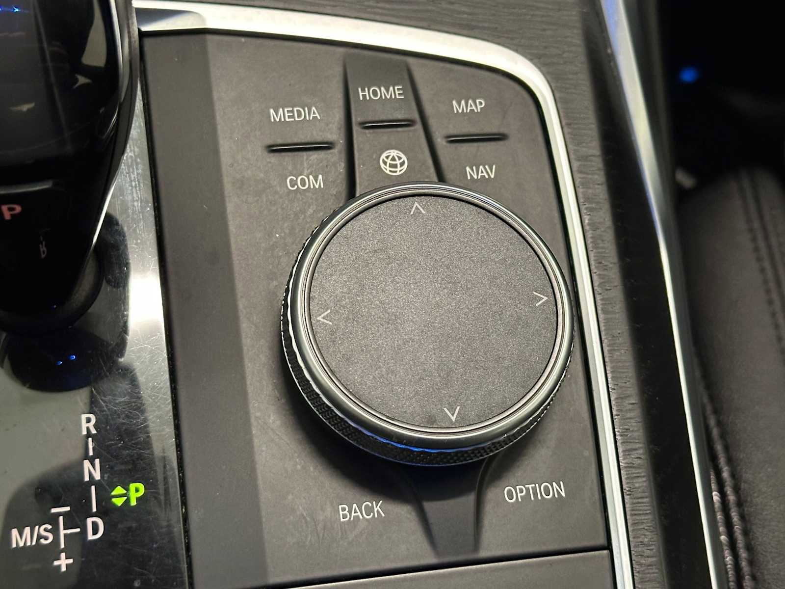 Used 2021 BMW 330e w/ Convenience Package image 16