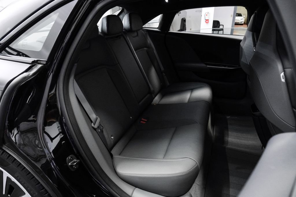 Used 2023 Lucid Air Pure image 39