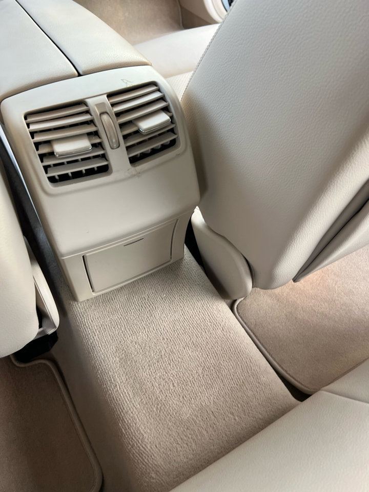 Used 2014 Mercedes-Benz E 350 Sedan image 17