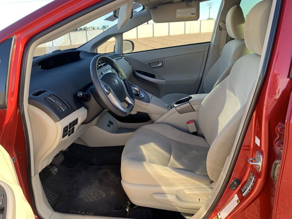 Used 2013 Toyota Prius Two FWD image 17