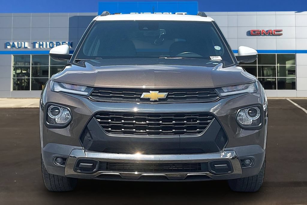 Used 2022 Chevrolet TrailBlazer ACTIV w/ Technology Package FWD image 2