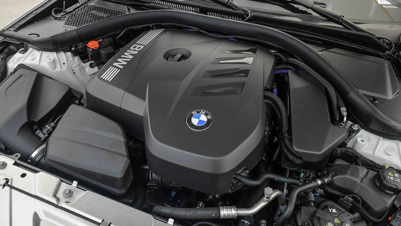 New 2026 BMW 330i Sedan w/ Convenience Package image 28