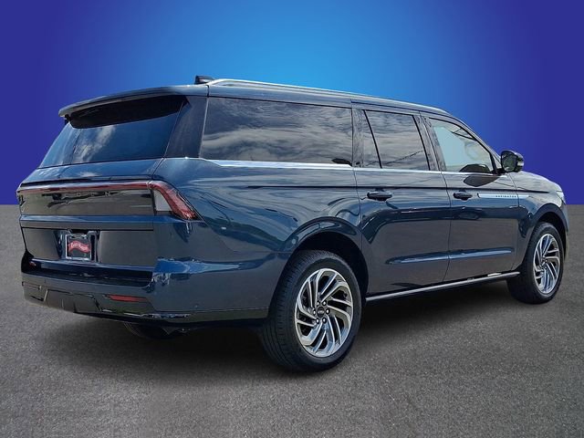 Used 2025 Lincoln Navigator L Reserve image 4